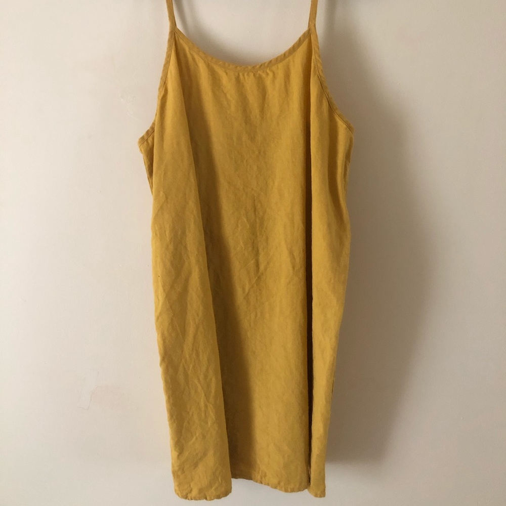 Sustainably-made Mona Linen Dress from Bali